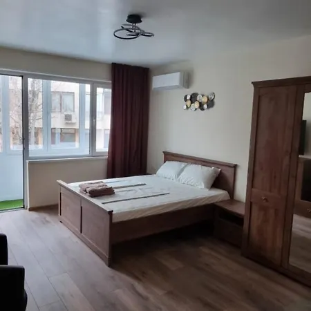 Luxe Mimoza Apartment Varna
