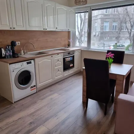 Luxe Mimoza Апартамент