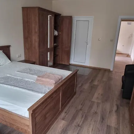 Luxe Mimoza Апартамент