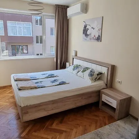 Apartment Luxe Mimoza Varna