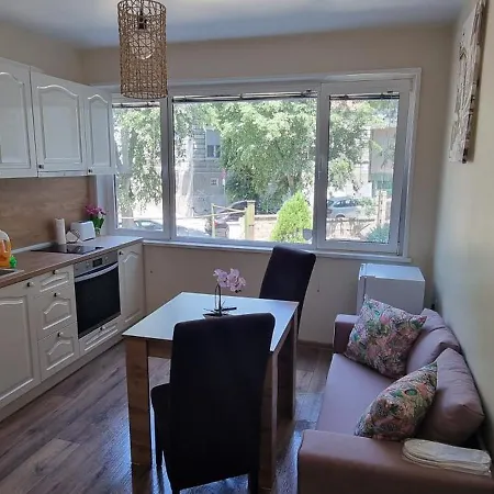 Luxe Mimoza * Варна