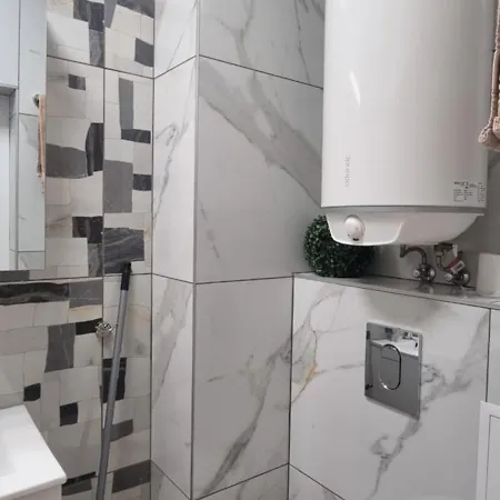 Luxe Mimoza Апартамент *