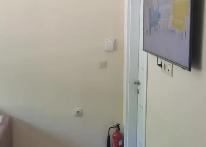 Luxe Mimoza Apartmán *