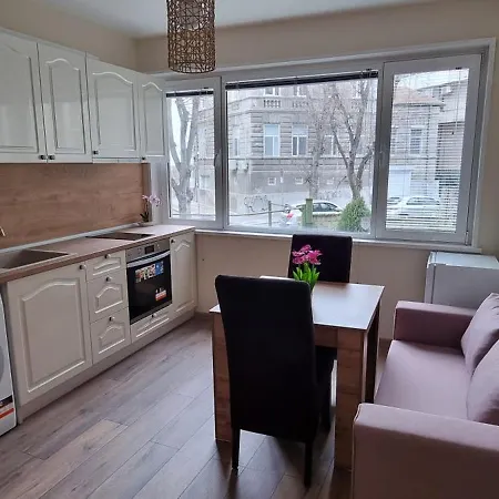 Luxe Mimoza Апартаменты Варна